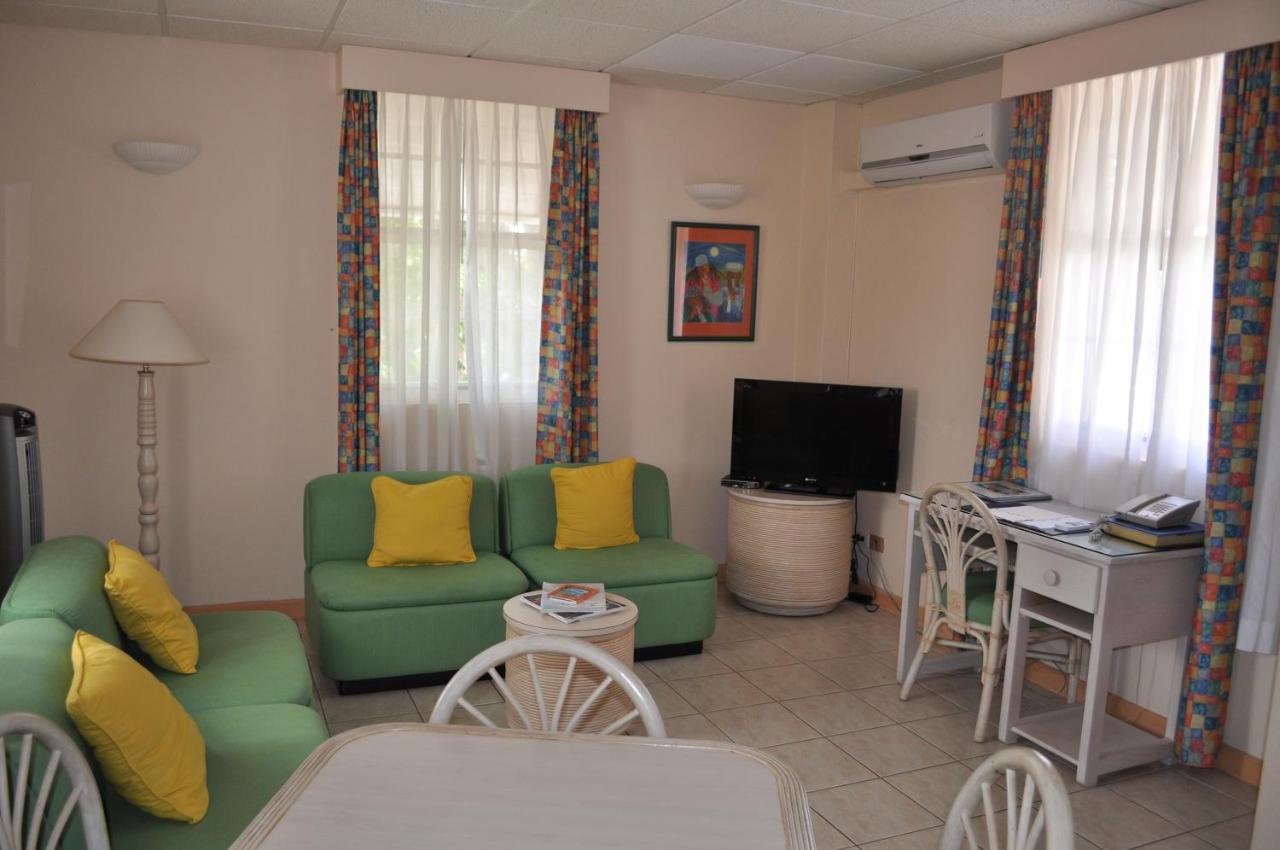 Hotel Pommarine Bridgetown Exterior photo